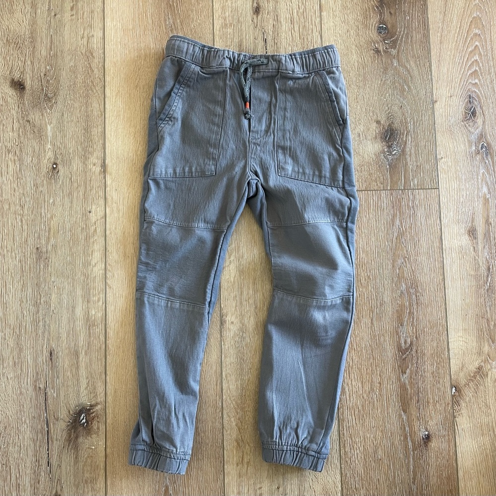 Zara Boys Gray Khaki Joggers, size 7